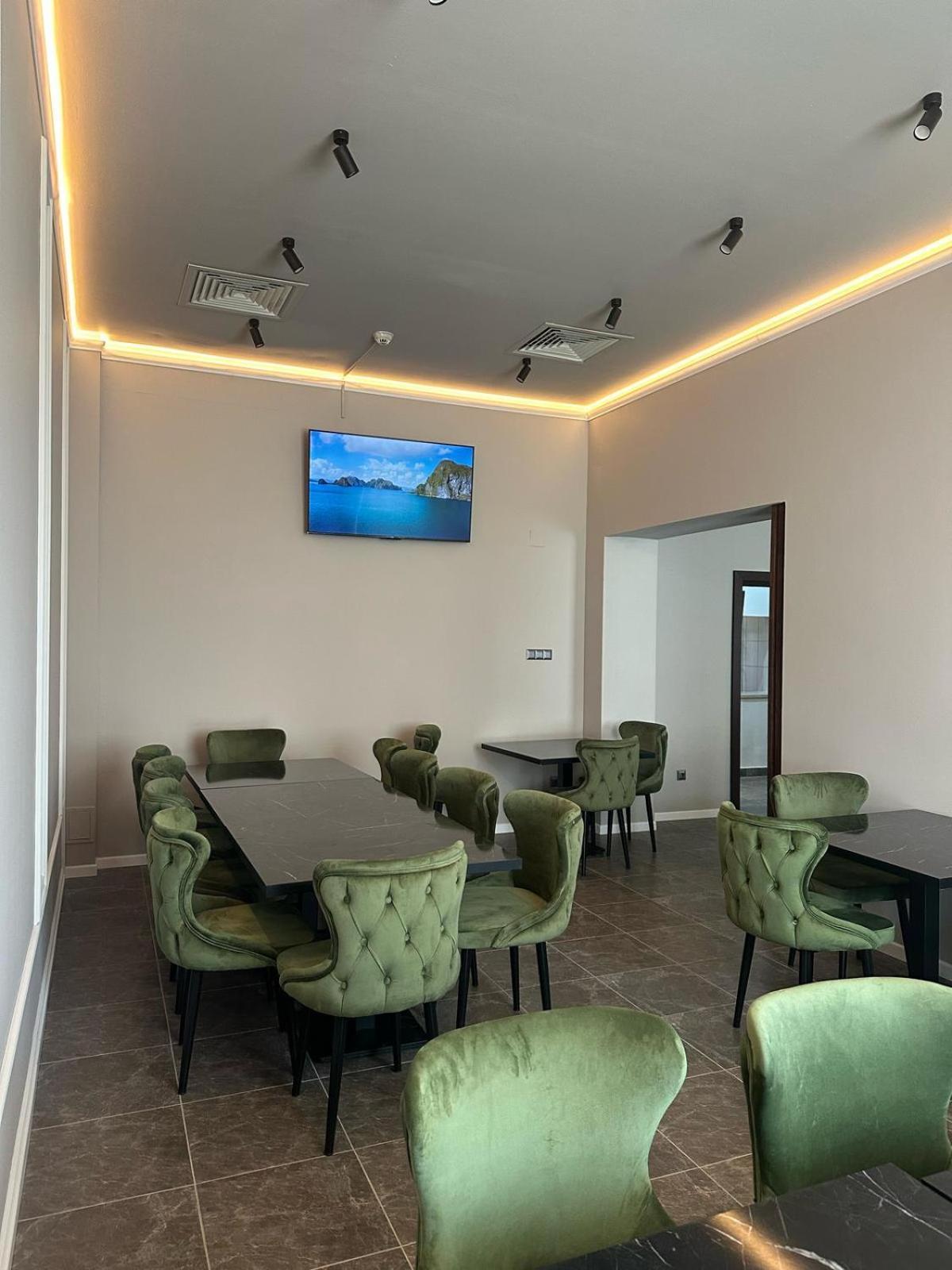 Coliseum Hotel Calafat Exterior photo